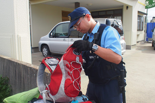 Третья встреча с полицией, обыск. Побережье океана