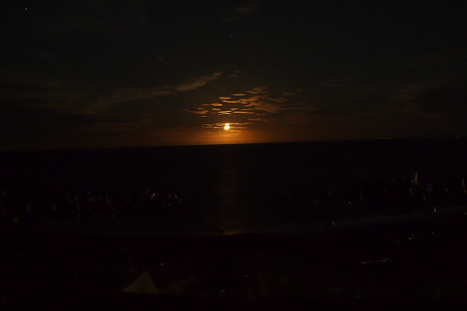 Третья встреча с полицией, обыск. Побережье океана