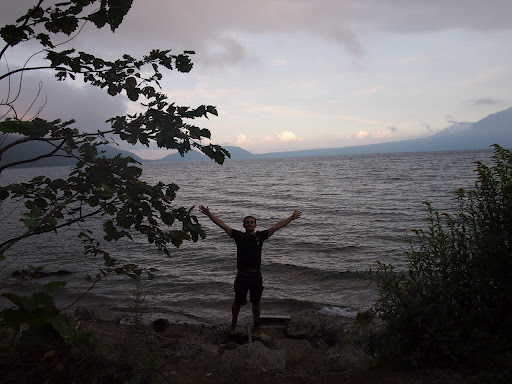 Разжиревший самурай снова в пути. Землетрясение