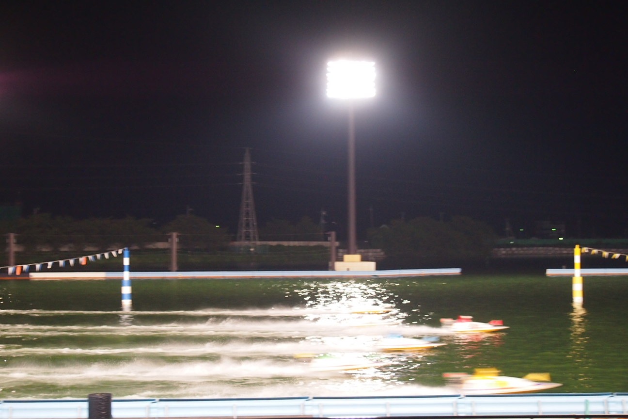 Еще один день. Из Токио в Никко