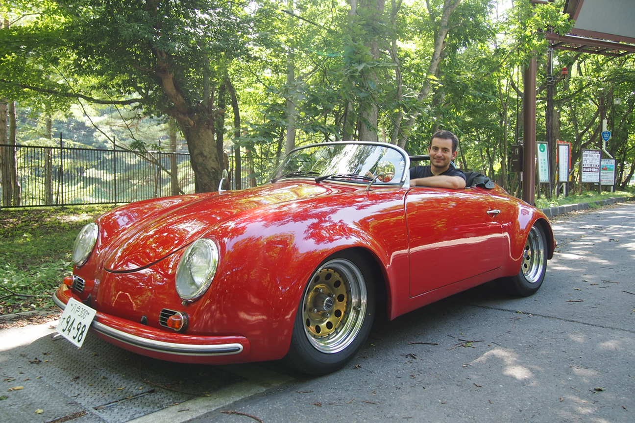 Онсен унисекс, Озеро Товада и морской пехотинец Майк