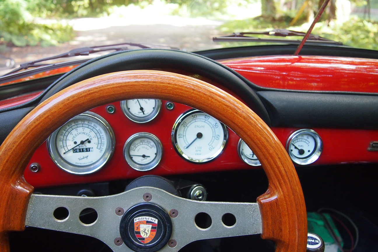 Онсен унисекс, Озеро Товада и морской пехотинец Майк